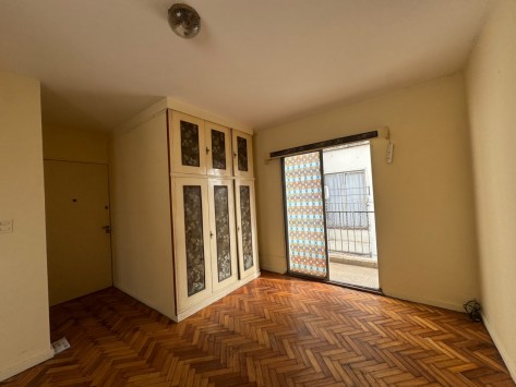AV ENTRE RIOS 1086