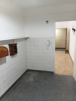 AV GAONA 1338